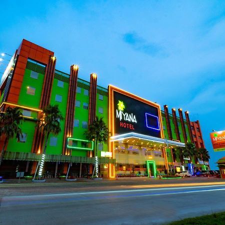 Miyanna Hotel Medan Eksteriør bilde