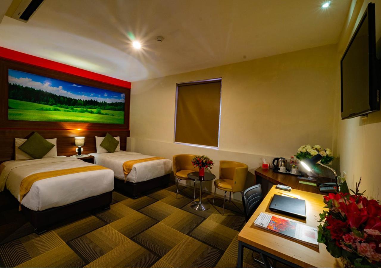Miyanna Hotel Medan Eksteriør bilde