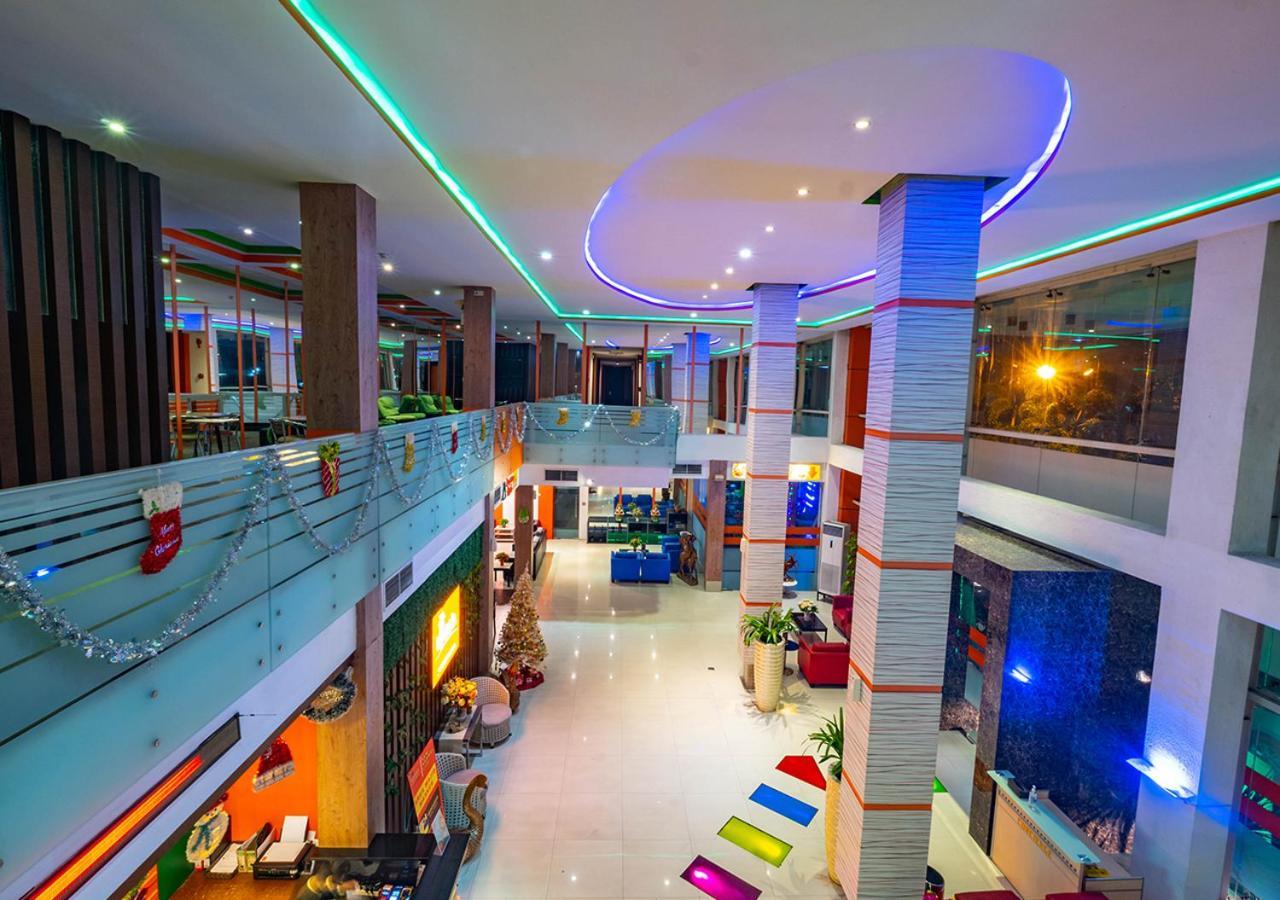 Miyanna Hotel Medan Eksteriør bilde