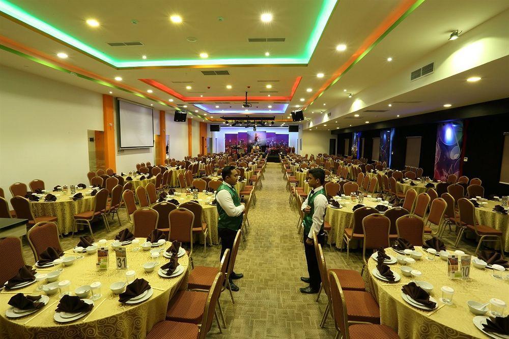 Miyanna Hotel Medan Eksteriør bilde