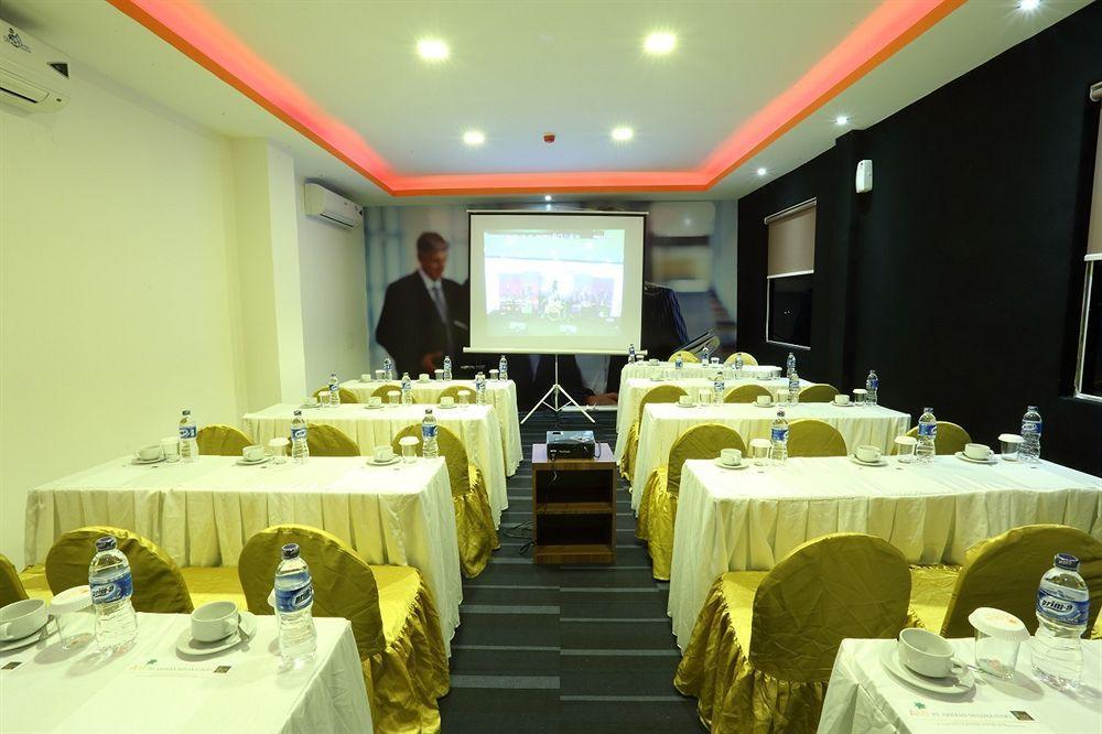 Miyanna Hotel Medan Eksteriør bilde