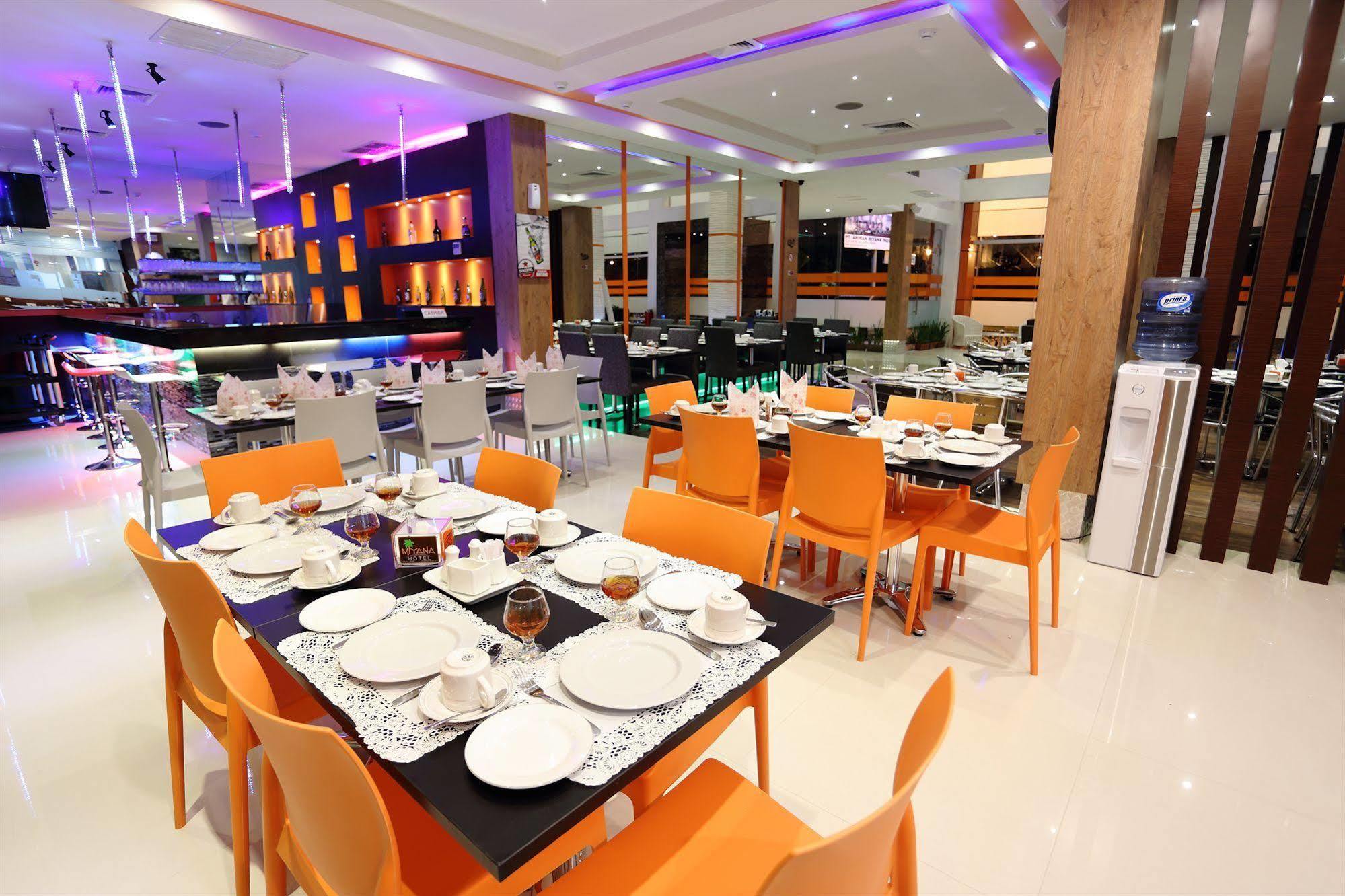 Miyanna Hotel Medan Eksteriør bilde