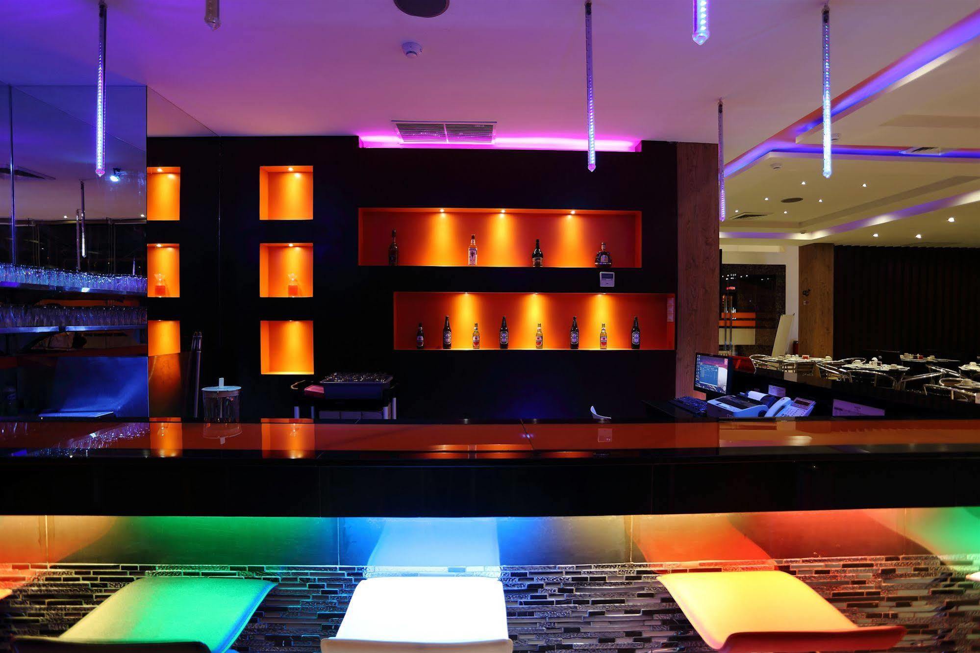 Miyanna Hotel Medan Eksteriør bilde